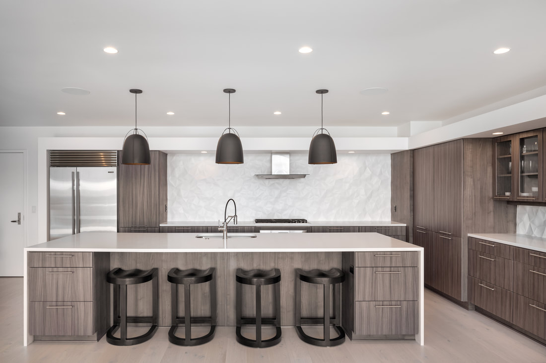 Modern Luxury Wood Grain & Stone Design